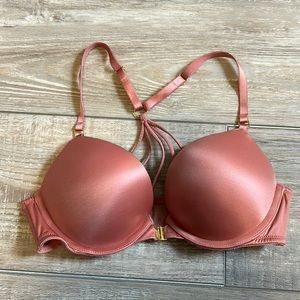 Victoria’s Secret Bombshell Push Up Bra